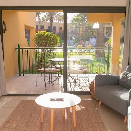 Atlantic Garden & Surf 166